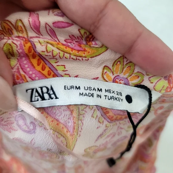​Zara Paisley Print Button-Down Blouse Pink & Orange Boho Shirt  M 100% Viscose - Picture 6 of 10